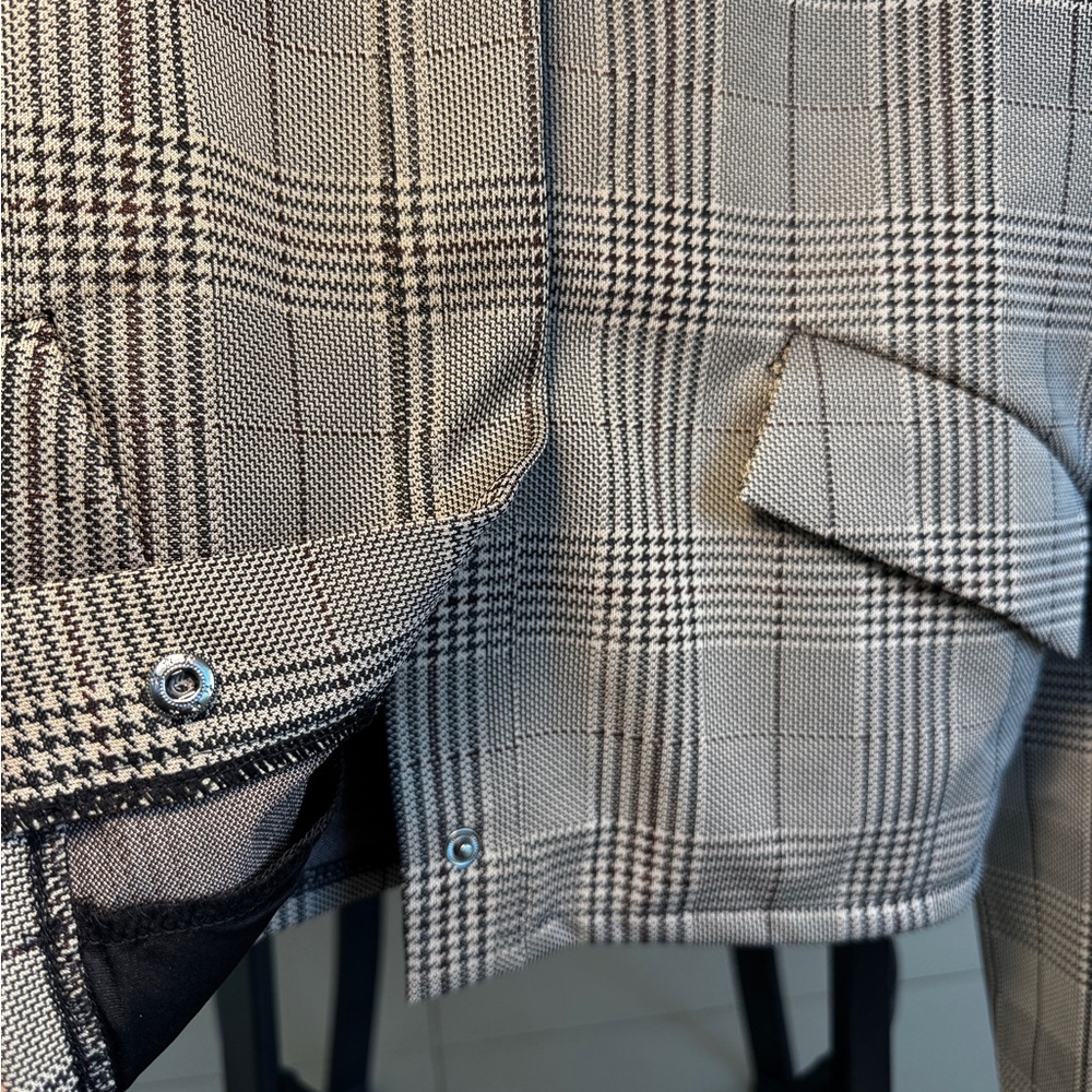 Plaid Women's Jacket with Leather Collar - Picture 5 of 6